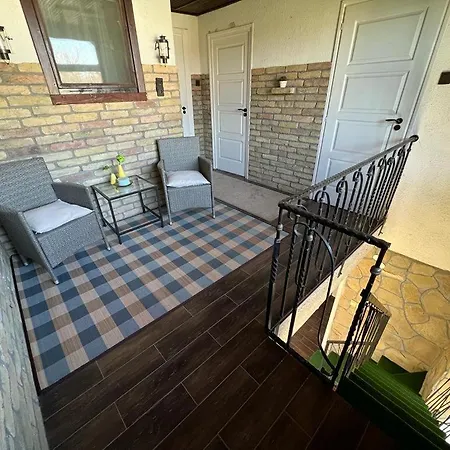 아파트 Pancsolo Rigo & Merges Harkaly *